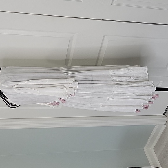 KOS RESORT White Beach Cover-Up with Pink Tassels Size Small - Picture 5 of 7